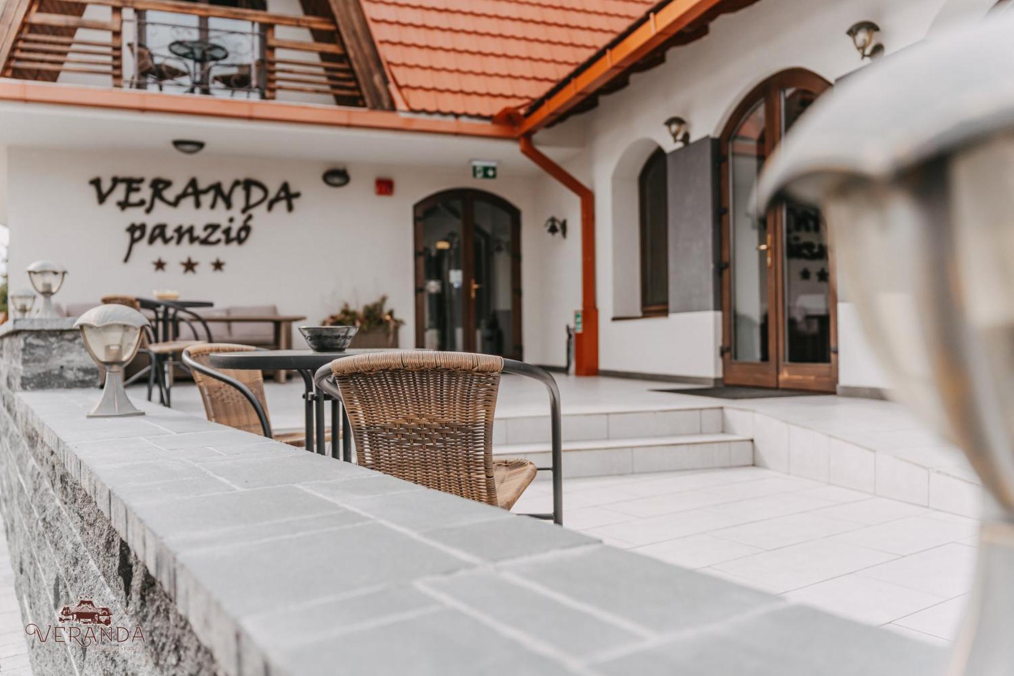 Veranda Panzio Remetea  Exterior photo